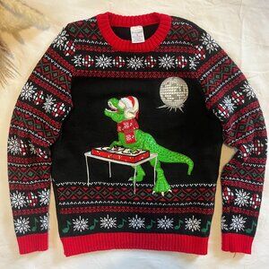 Ugly Sweater, Small but is more like (14-16)